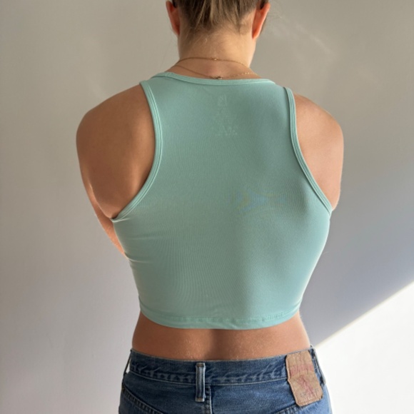 BuffBunny Teal Cropped Tank - Picture 4 of 8
